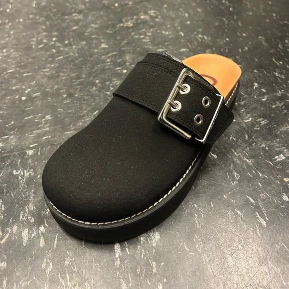 【GANNI】SUEDE FEMININE BUCKLE MULES Ganni | Shoes | Ganni Feminine Buckle Mule Sandal Suede